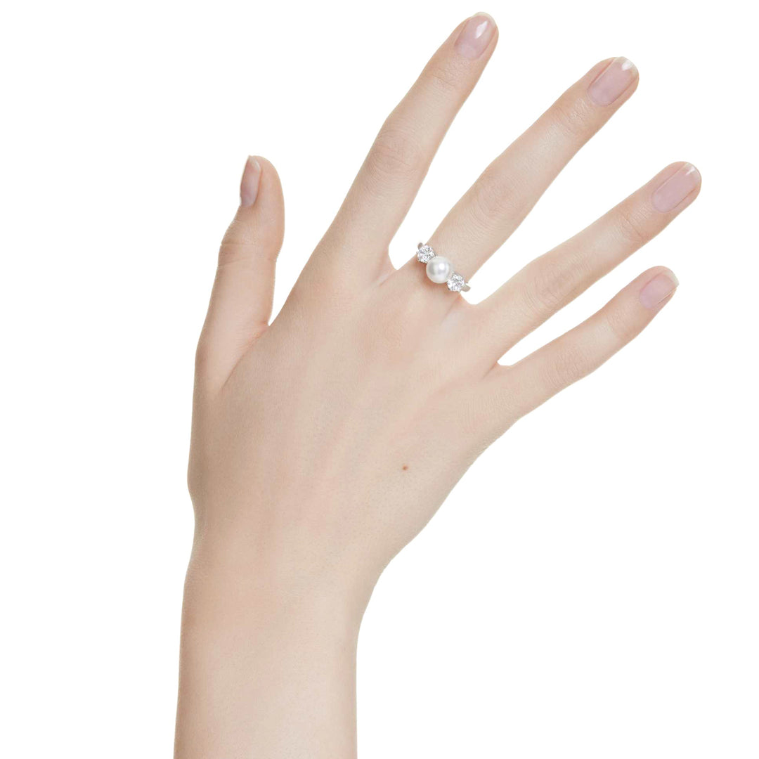 Timeless Pearl and Diamond Elegance Ring