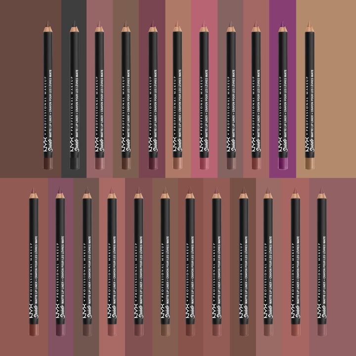 Matte pink lip liner pencil in Sweet Tooth, 3.5 g, creamy texture