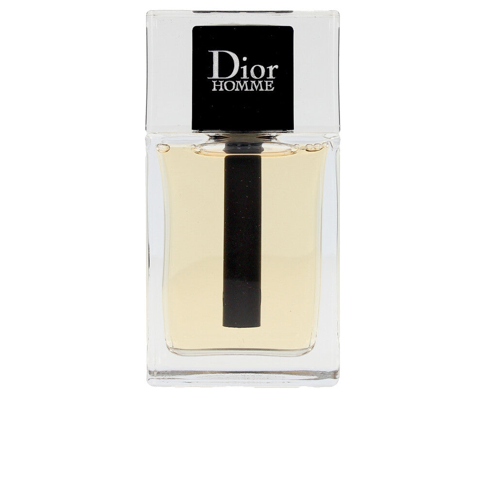 Sophisticated Essence with Floral & Spicy Notes