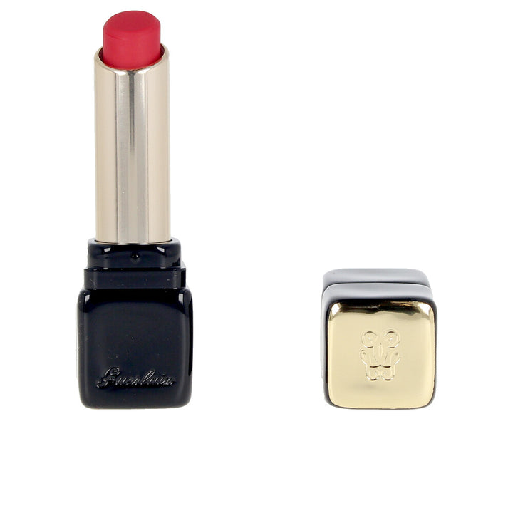 Satin-matte pink lipstick bullet, 2.8 g, slim stick packaging