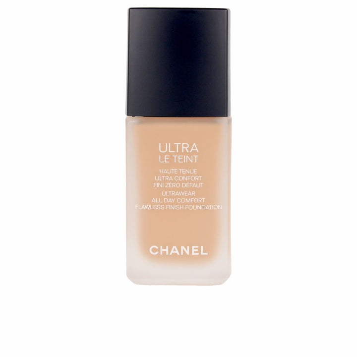 30 ml glass bottle of liquid foundation in shade B60, fluid texture