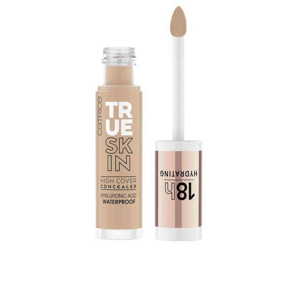 Tube concealer in Warm Toffee shade with doe‑foot applicator, 4.5 ml