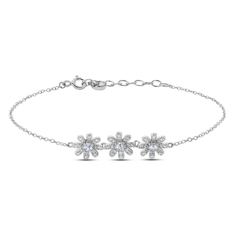 Radiant Silver Crystal Bracelet with Minimalist Elegance