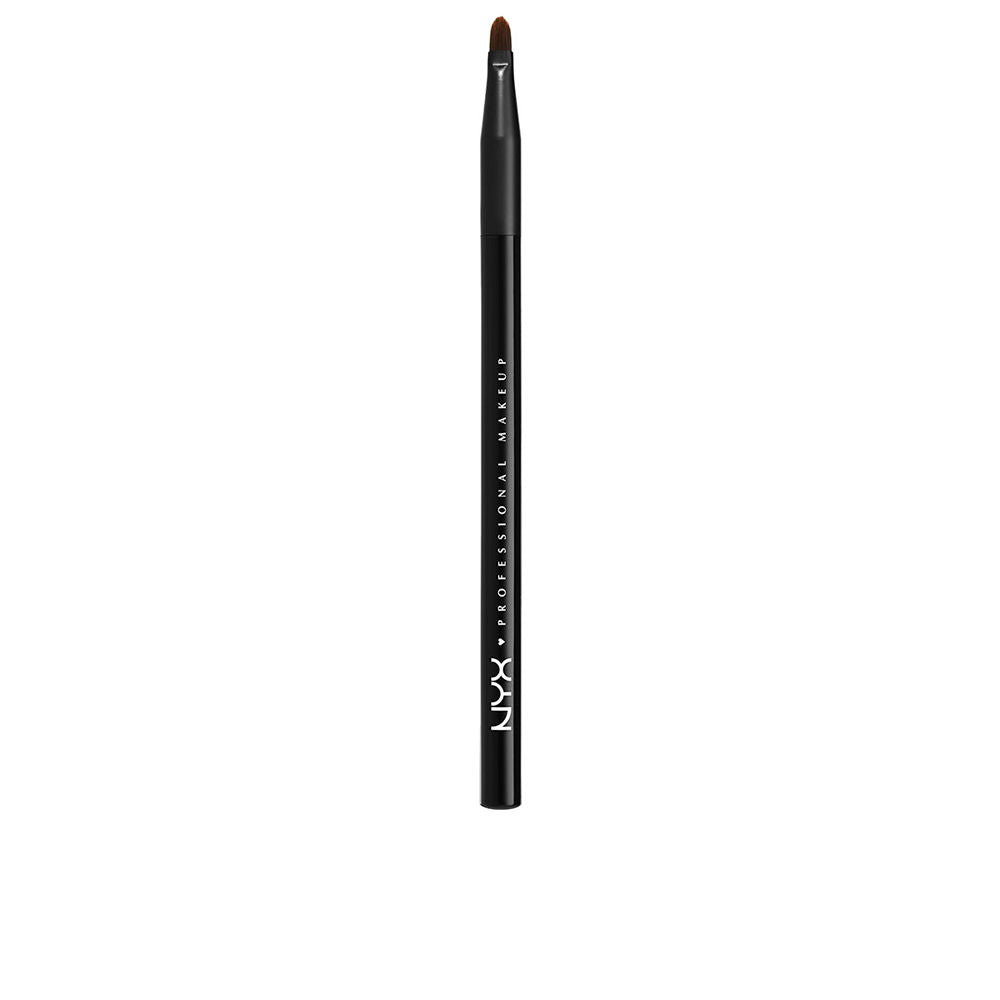 Slim tapered lip brush with natural fibre bristles and slim handle, Unisex