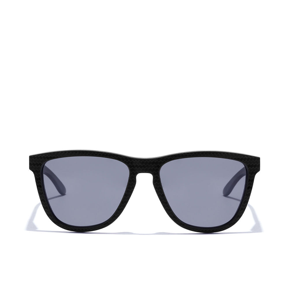 Unisex black square sunglasses with diagonal carbon-effect and blue chrome polarised lenses