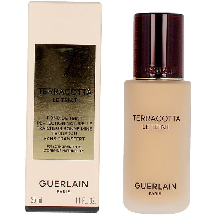 30 ml sleek bottle of Terracotta liquid foundation, shade 3.5W, matte-radiant finish