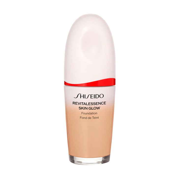 30 ml bottle of light-reflecting foundation in shade 260, hydrating formula