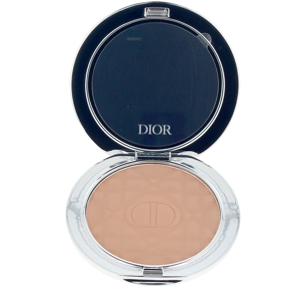 Pressed bronzer compact in shade 05-Intense, cream-to-powder finish, 7 g