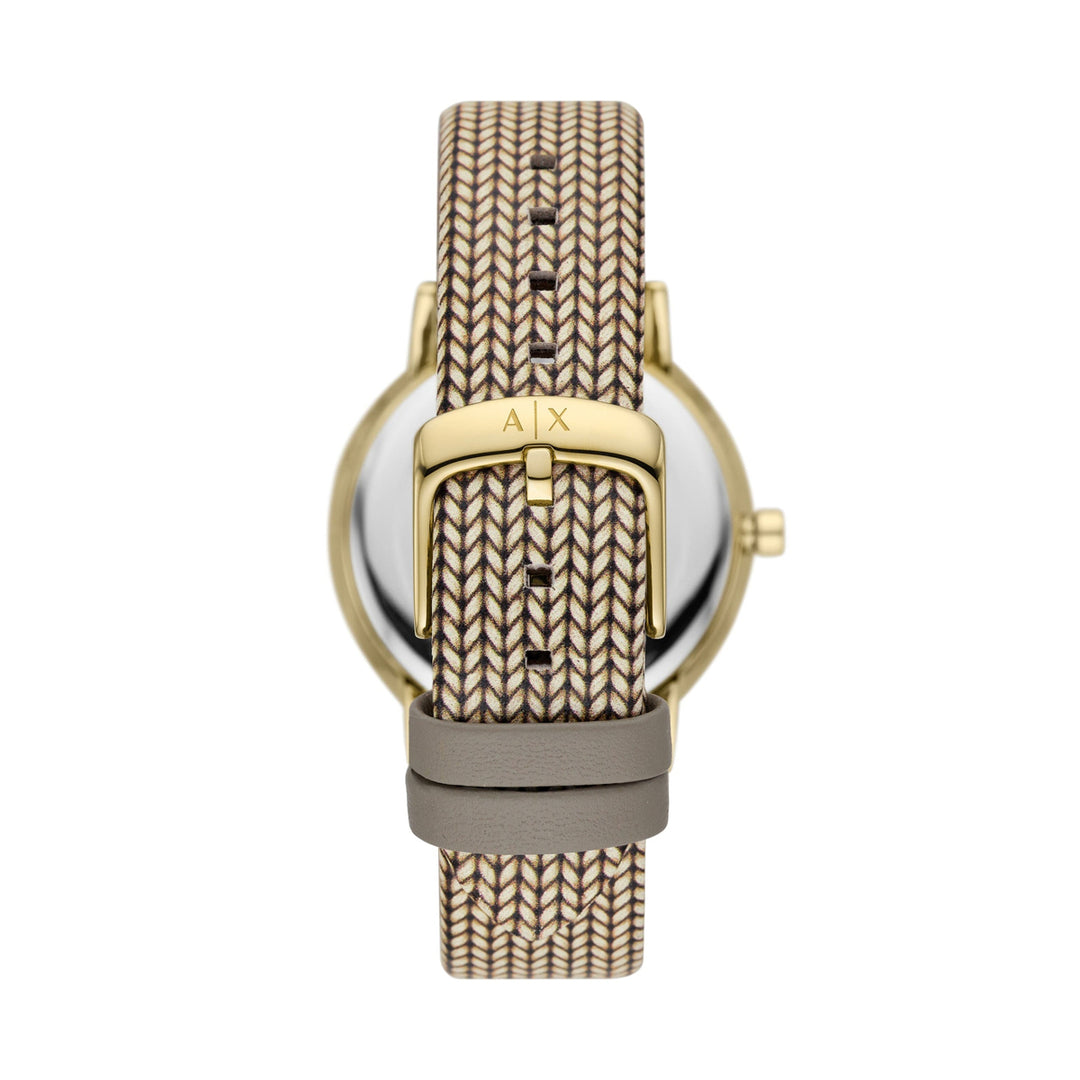 Timeless Harmony in Gold and Woven Elegance